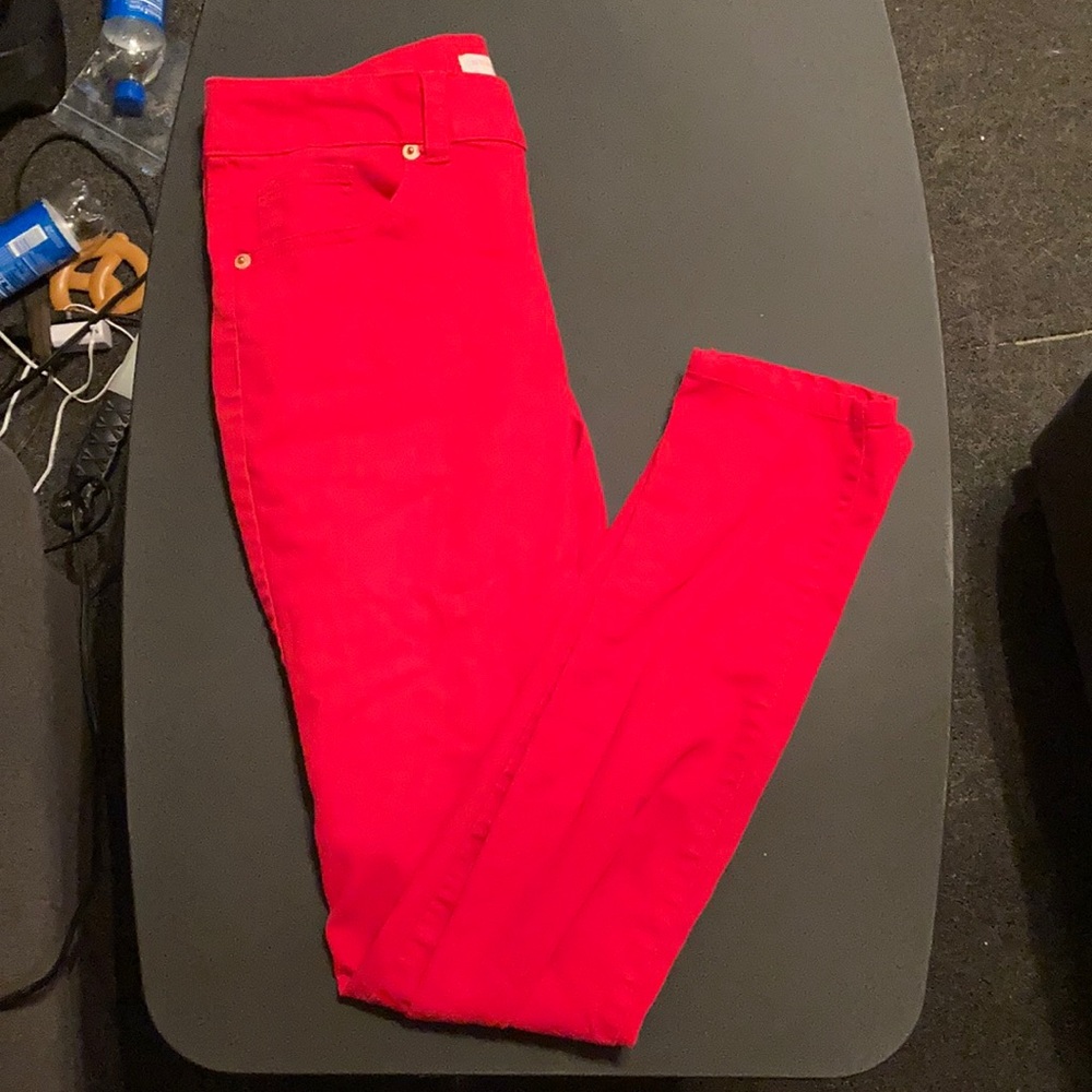 No Boundaries‎ Size 3 Red